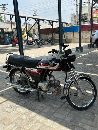 Honda cd70 brand new condition