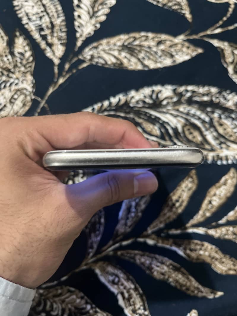 Apple iPhone X 2