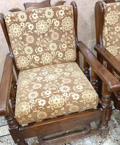 Wood sofa set