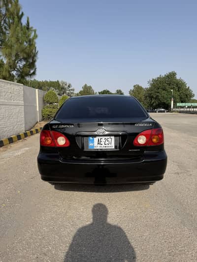 Toyota Corolla SE SALOON Model 2004 Islamabad Registered