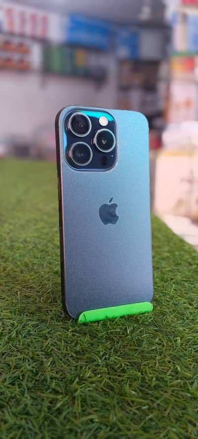 Apple iPhone 15 Pro