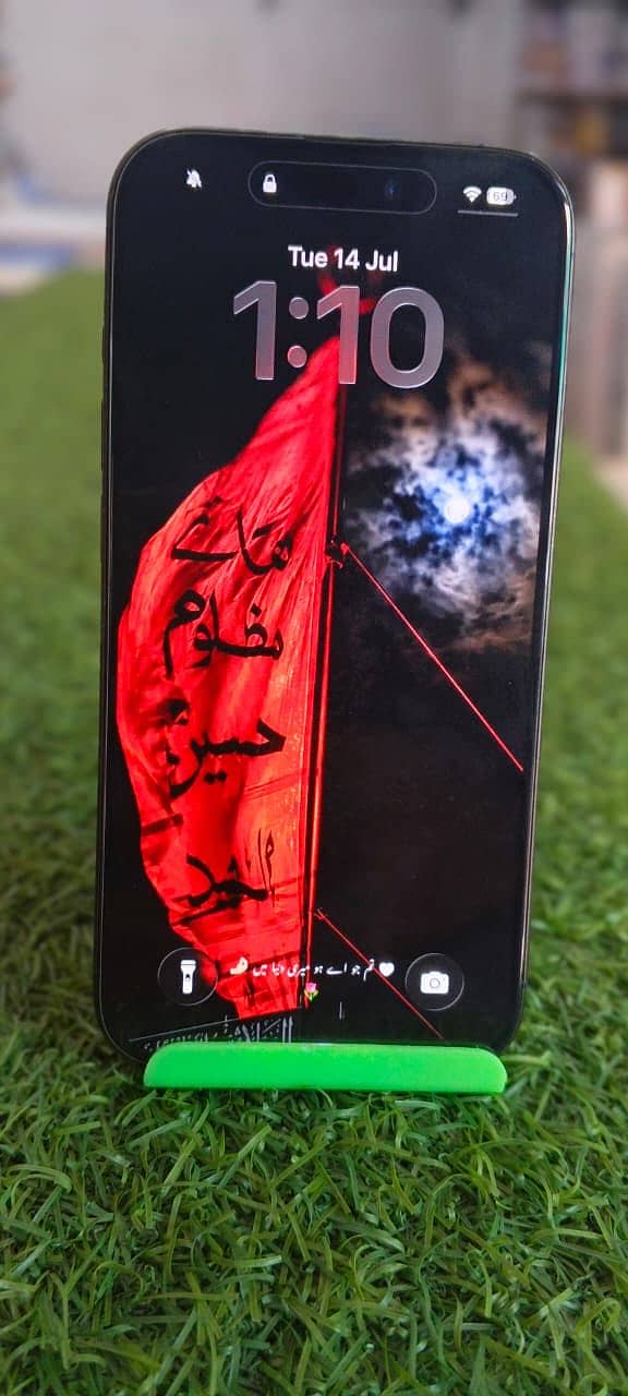 Apple iPhone 15 Pro 2