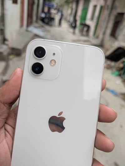 Iphone 12 ( PTA) 128gb