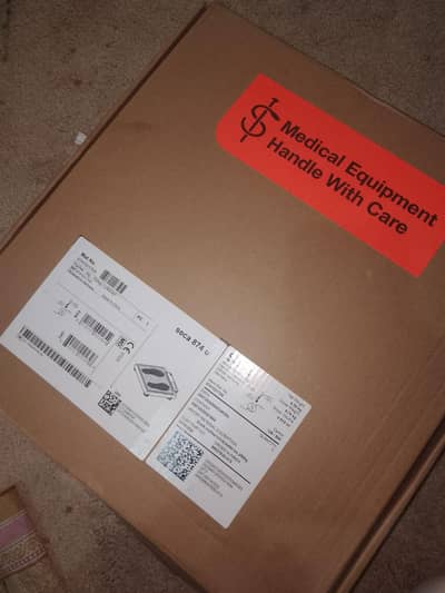 Seca 874 U Digital Weighing Scale (Mother/Child Function) – Brand New