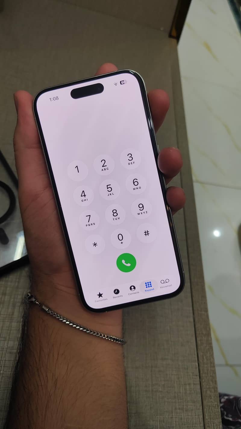 IPHONE 15 PRO 6