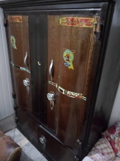 safe almari sale 03224422794