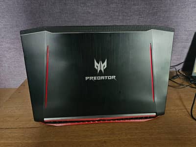 Acer Predator Helios 300 Gaming Laptop nvidia 6GB Graphics