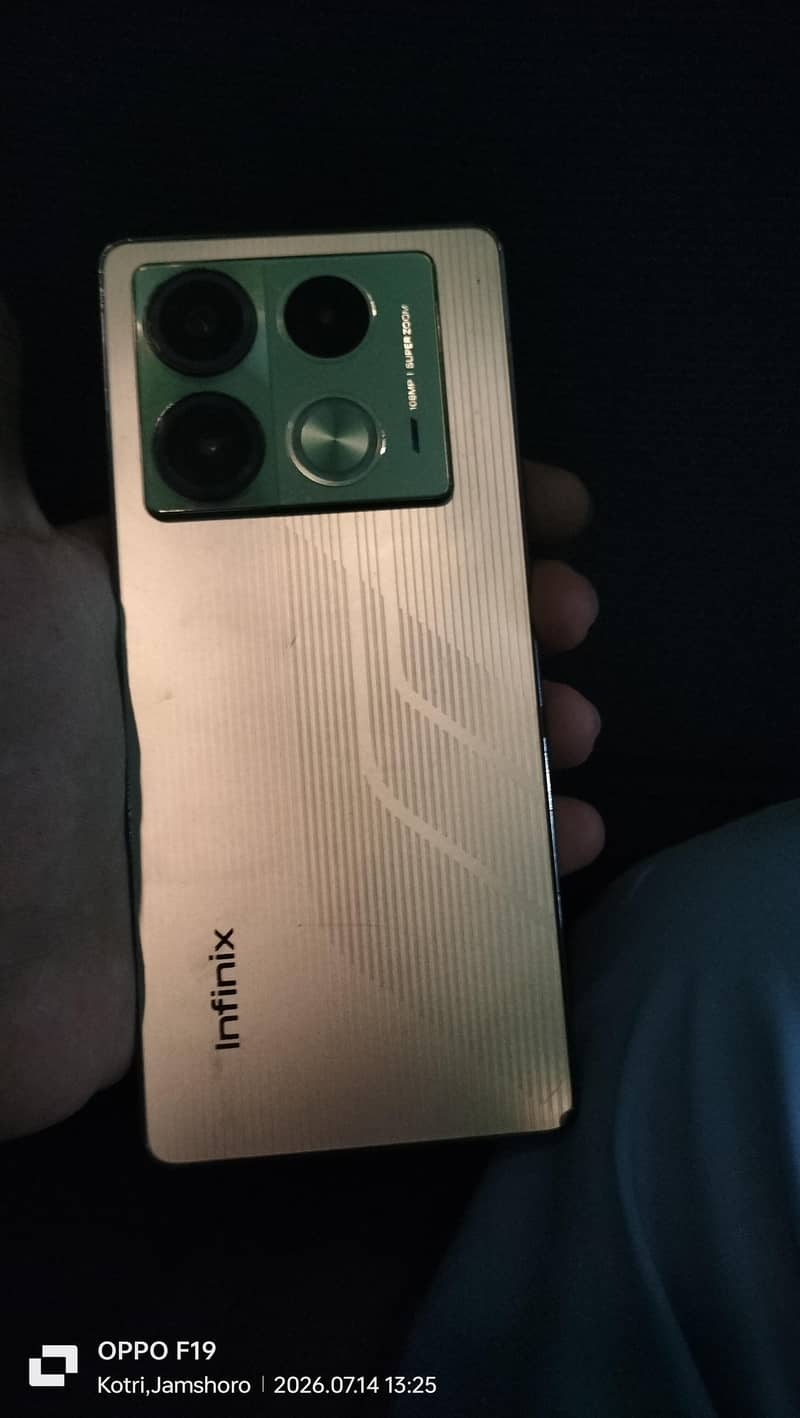 Infinix Note 40 2