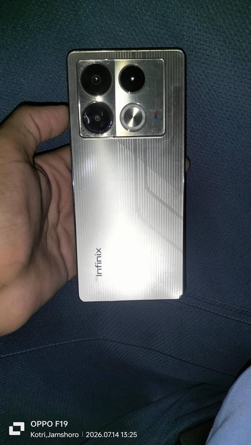 Infinix Note 40 6