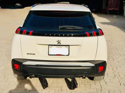 Peugeot 2008 Allure 2023 | Total Genuine Condition | Lahore