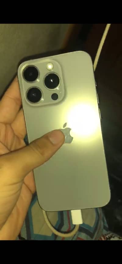 Apple iPhone 15 Pro