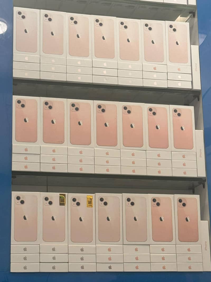 iPhone 13 2