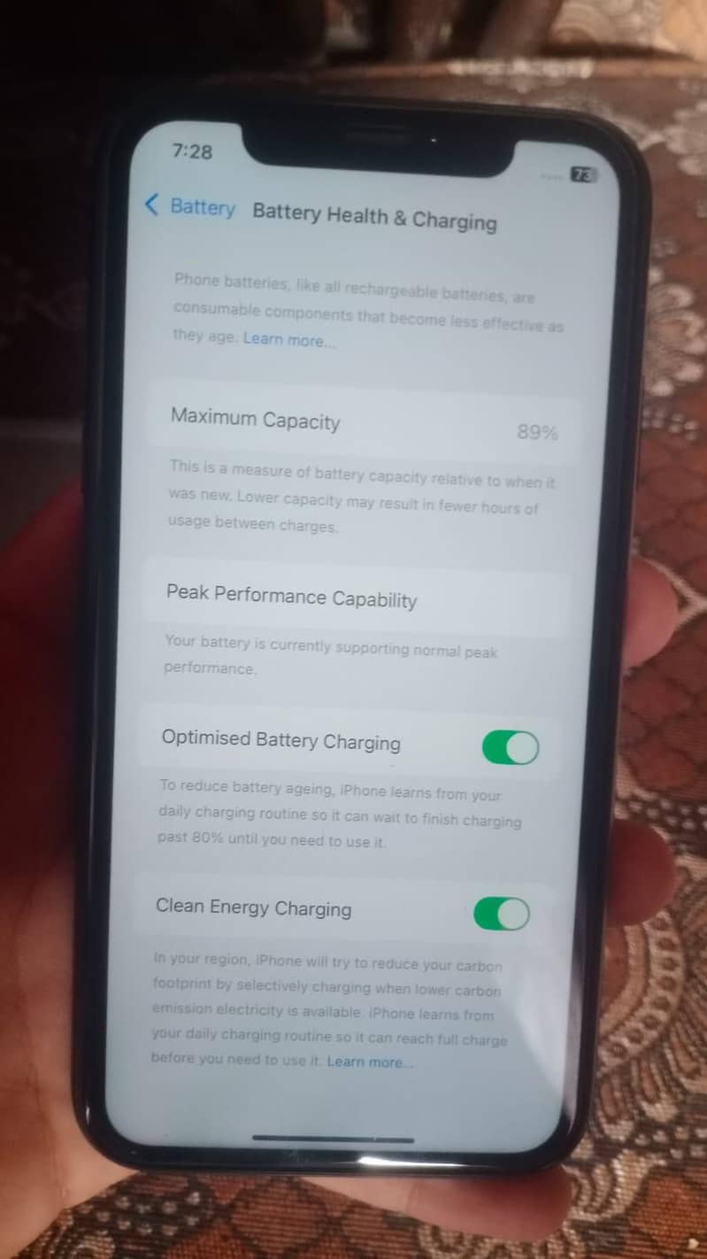 Apple iPhone X 4