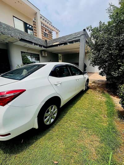 Toyota Corolla Altis 2017