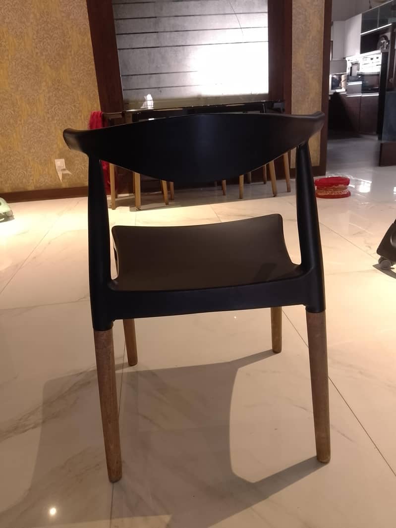 table chair 2