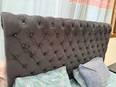 Dimaond foam used bed For sale with 7 inches spring matress