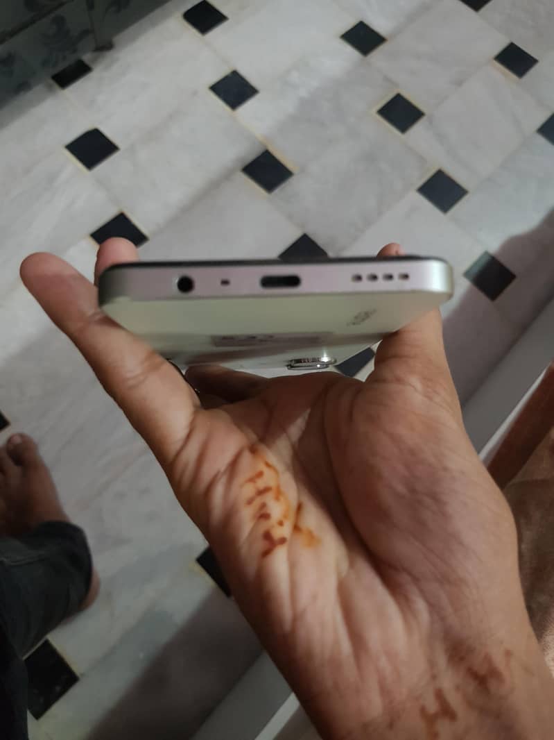 realme Note 60x 3