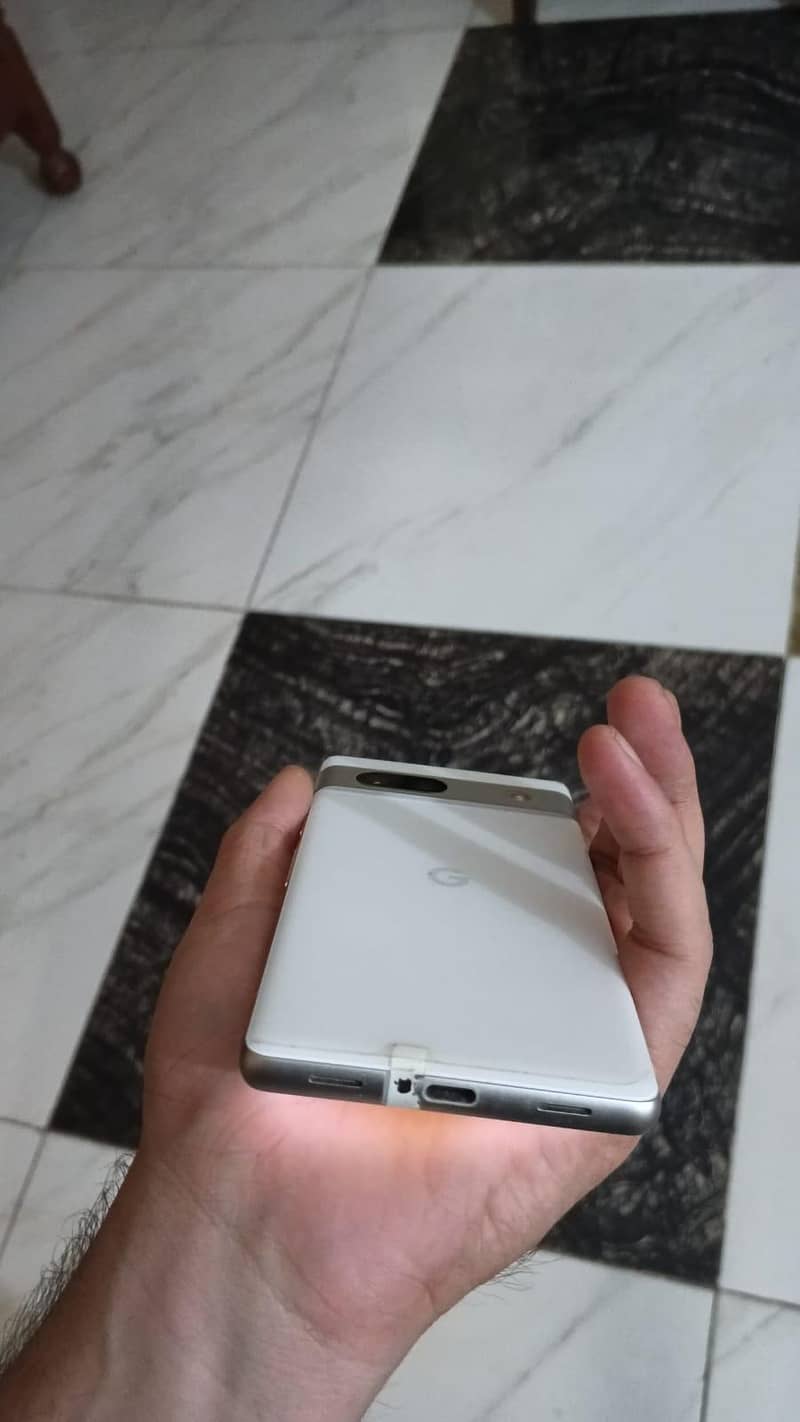 Google Pixel 7a 0