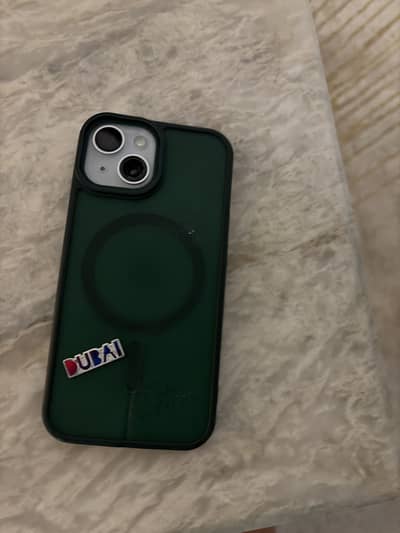 Apple iPhone 15 selling