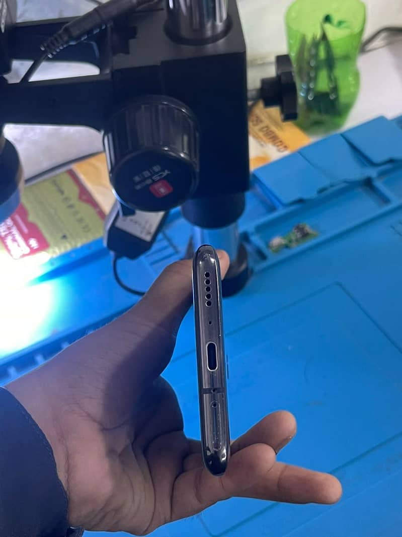 One Plus 7 Pro 4