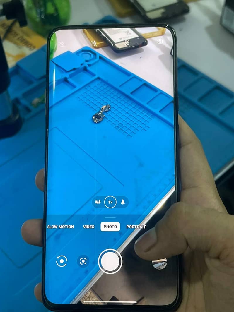 One Plus 7 Pro 5