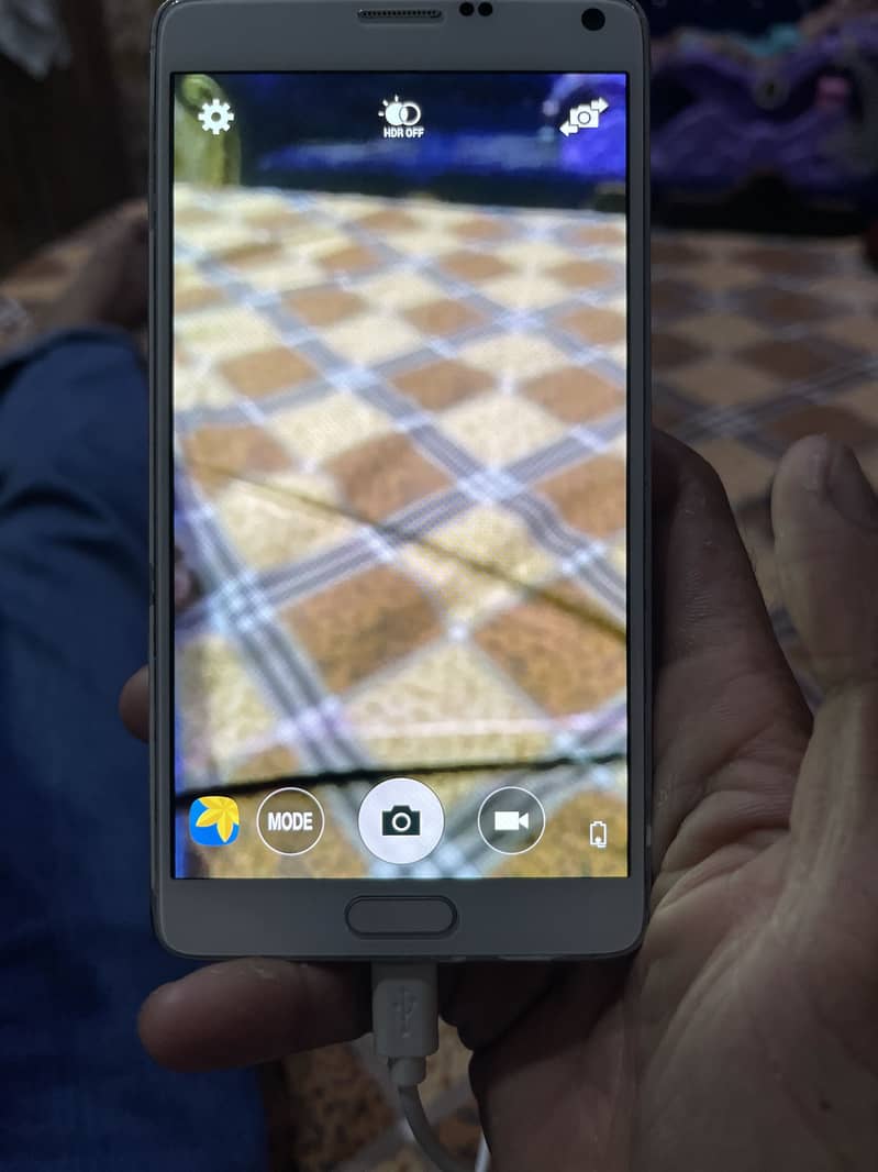 Samsung Mobile Note4 7