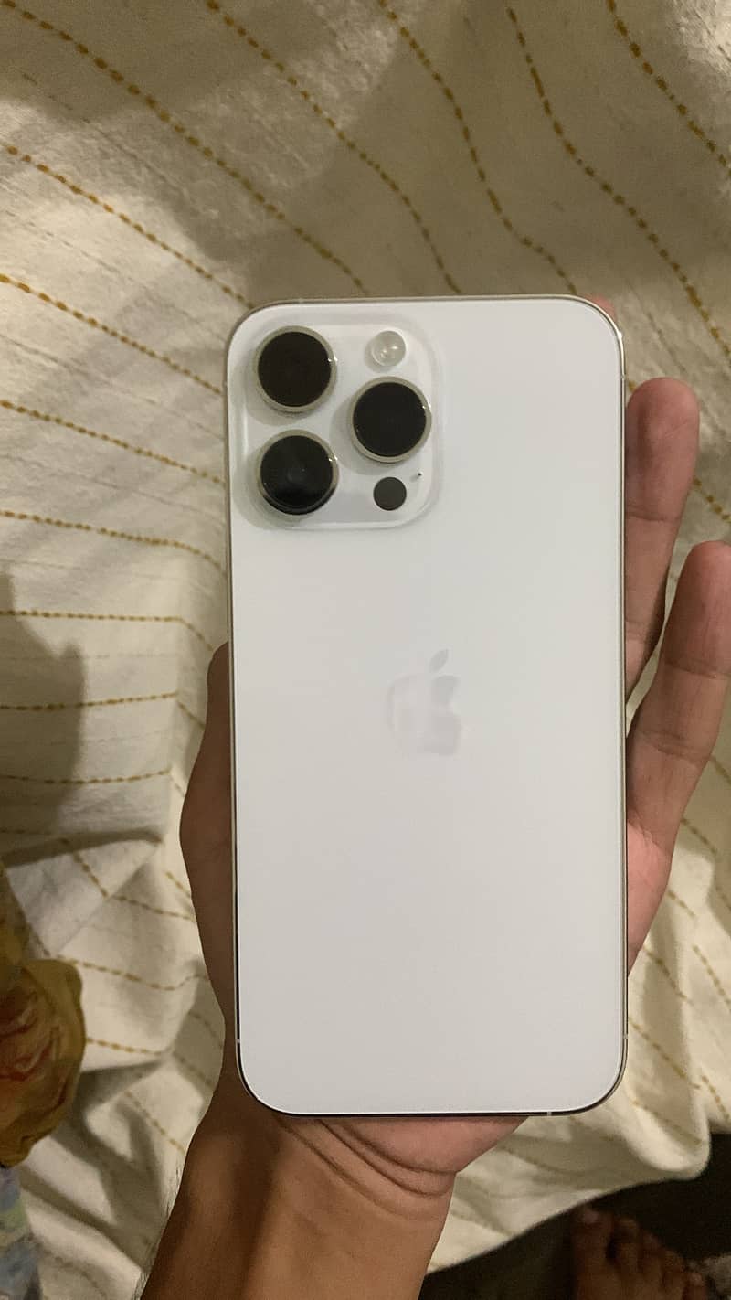 iPhone 14 pro max 0