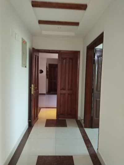 New 3 Bed apartment Available For Rent in Askari 11 Lahore