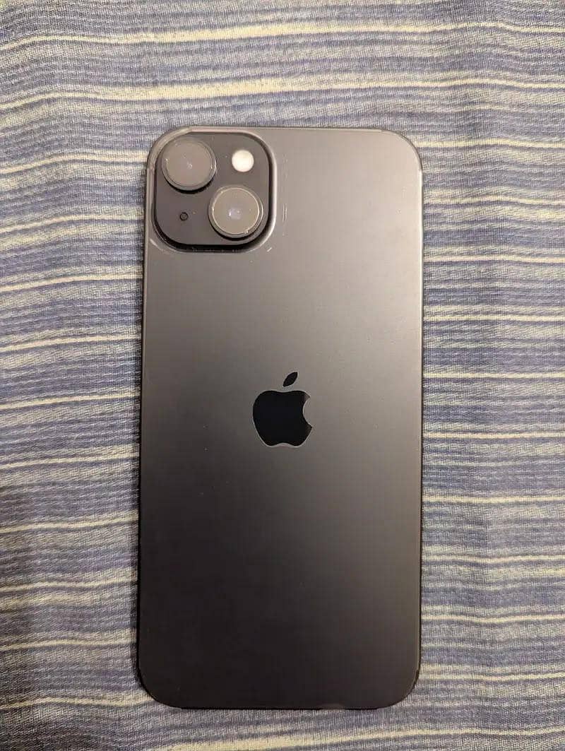 Apple iPhone 15 plus 4