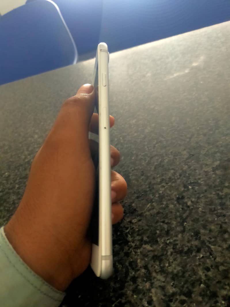 Apple iPhone 7 Plus 7