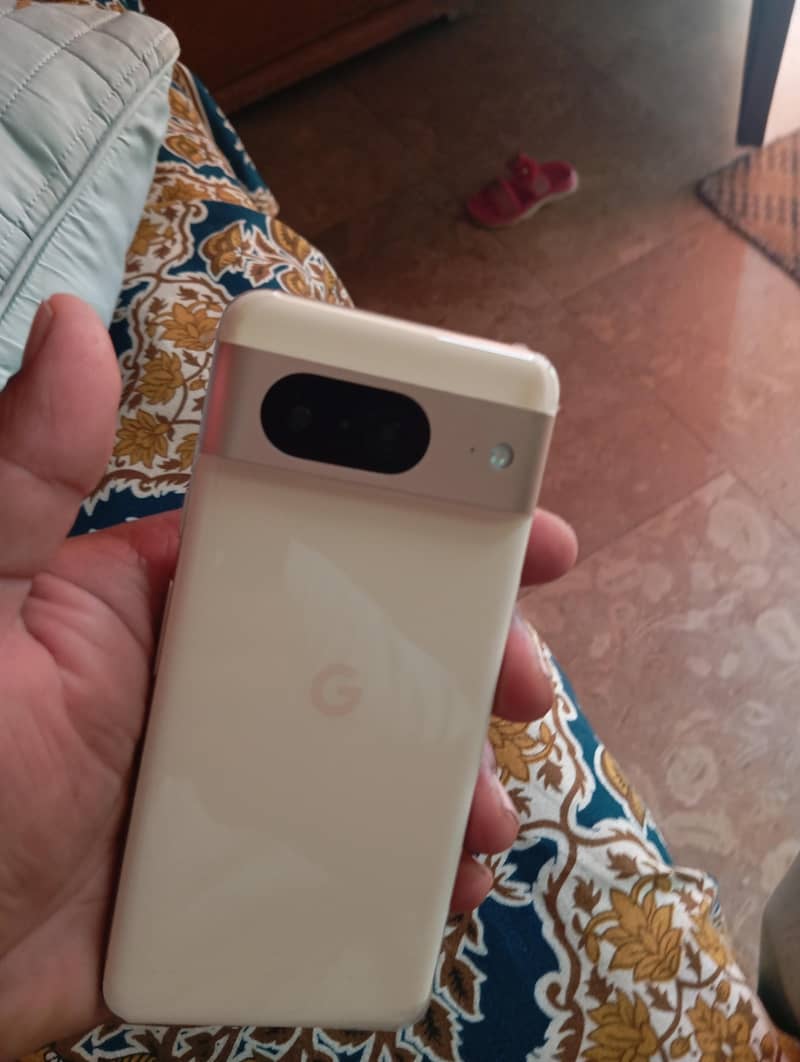 Google Pixel 8 0