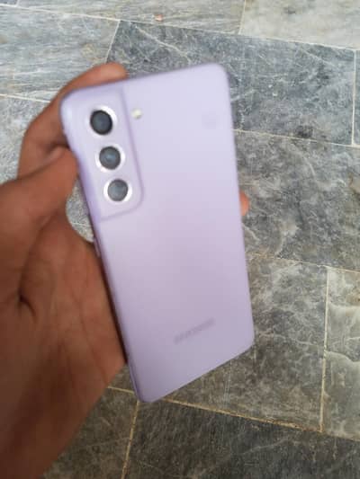 Samsung Mobile S21 FE