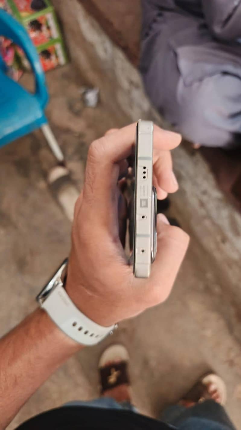 Infinix Note 50 4
