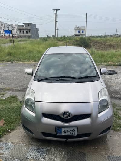 Toyota Vitz 2010