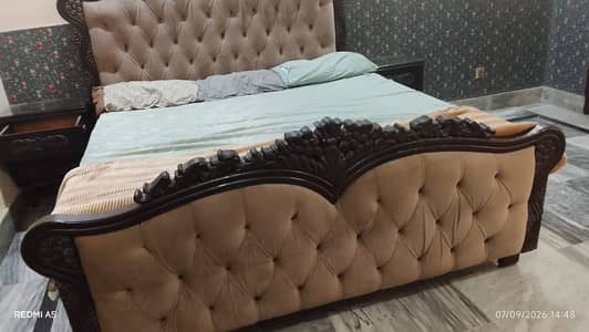 Bed set , wooden set , solid bed , bed with dewan, matress double bed