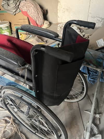 Wheel chair new