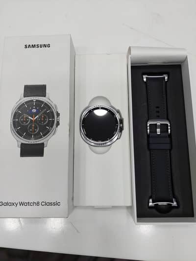 Samsung watch 8 Classic 46mm Only Box open