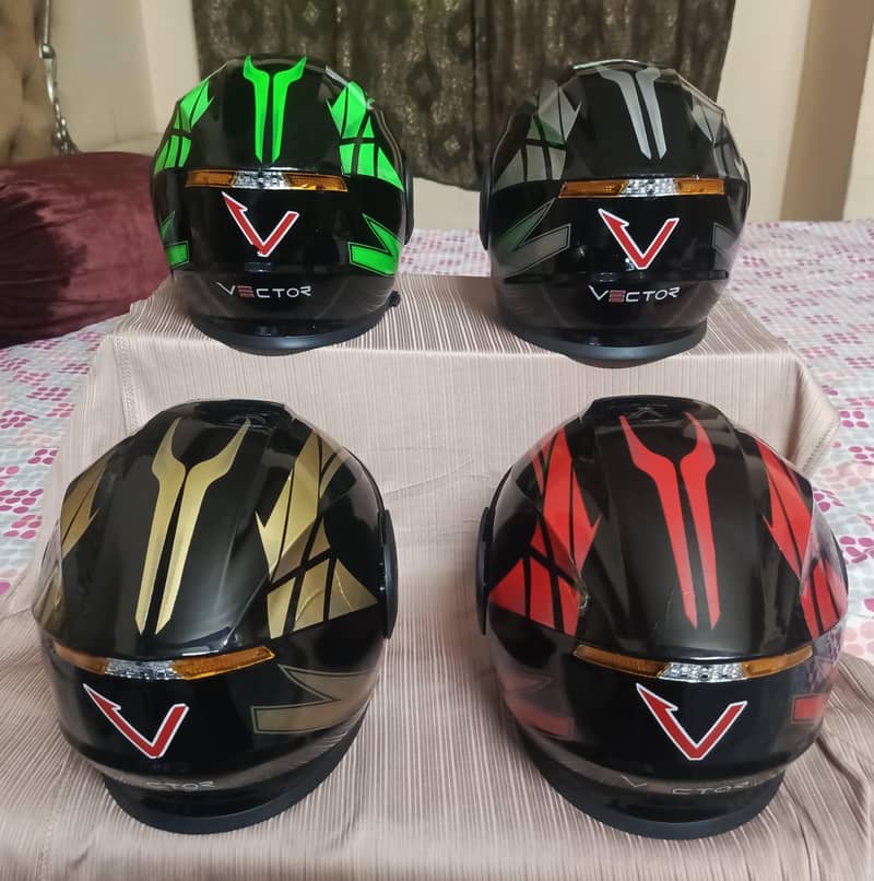 Vector Helmet (Full Face) 2