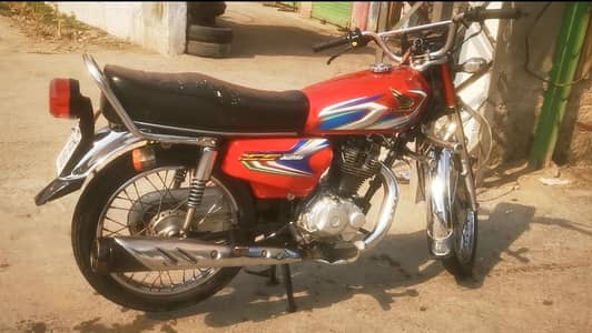 Honda CG125 totally genuine used by myself