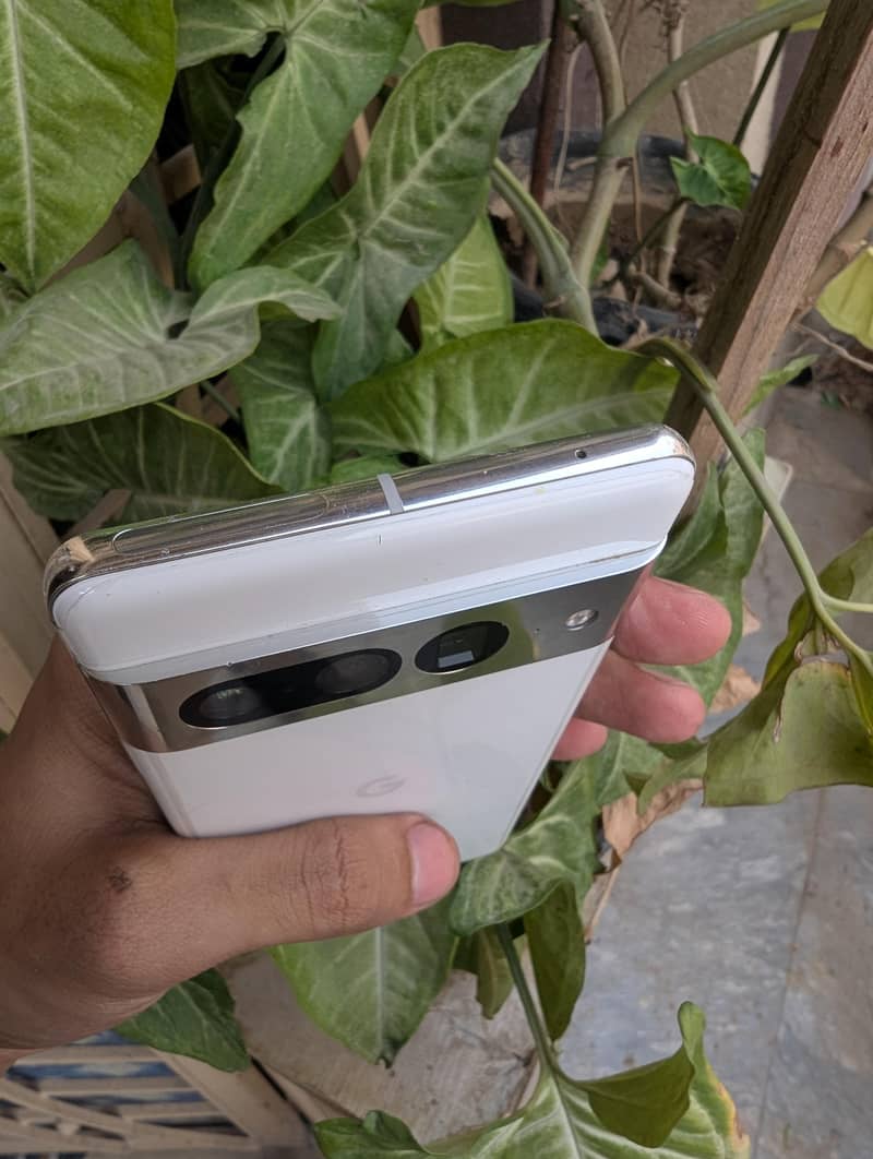 Google Pixel 7 Pro 4