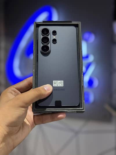 Samsung Mobile S26 Ultra Box Pack