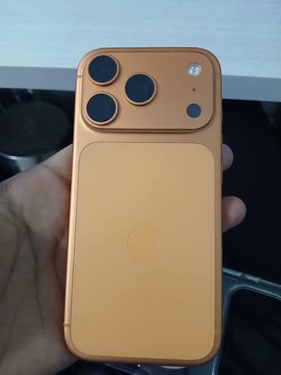 Apple iPhone 17 Pro Underwarranty