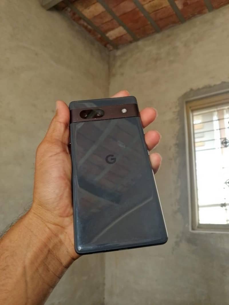 Google Pixel 7a 1