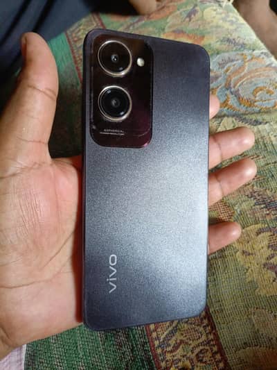 Vivo Y18 4+4 128gb exchange