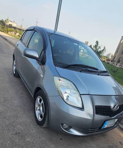 Toyota Vitz 2007