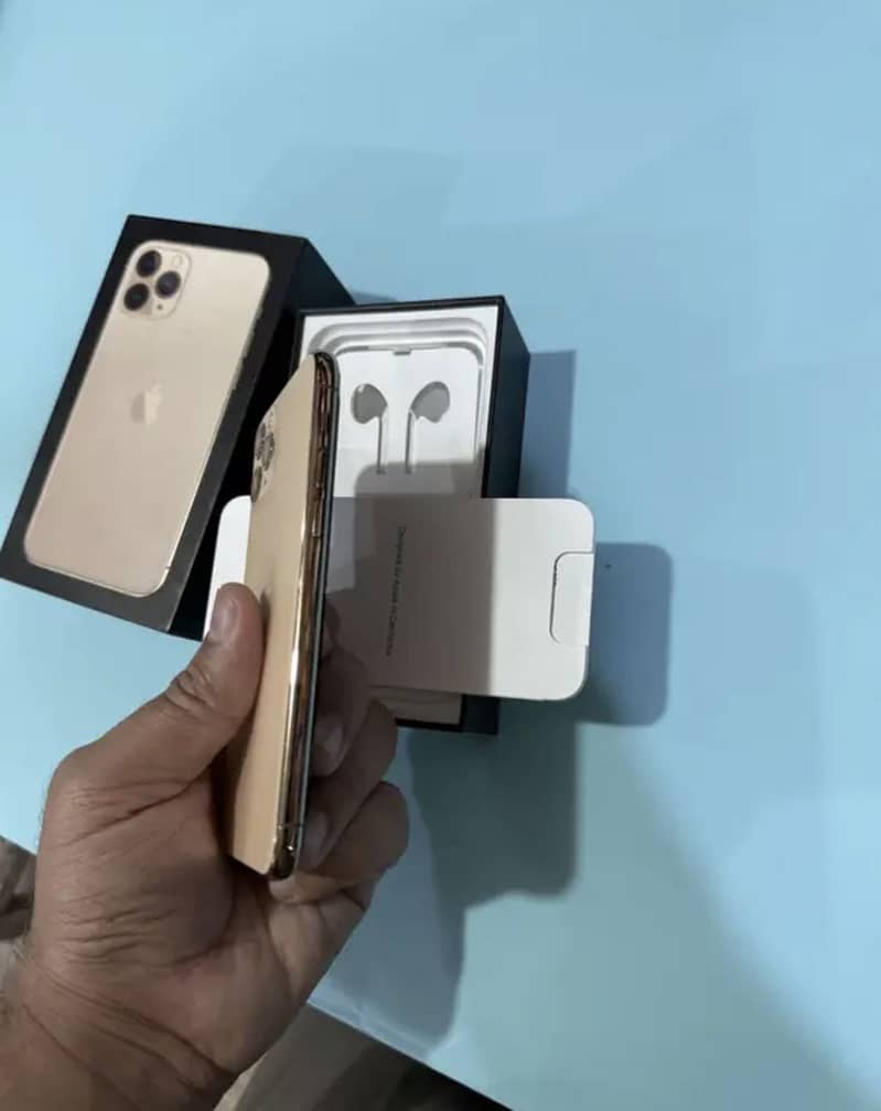 Apple iPhone 11 Pro 1