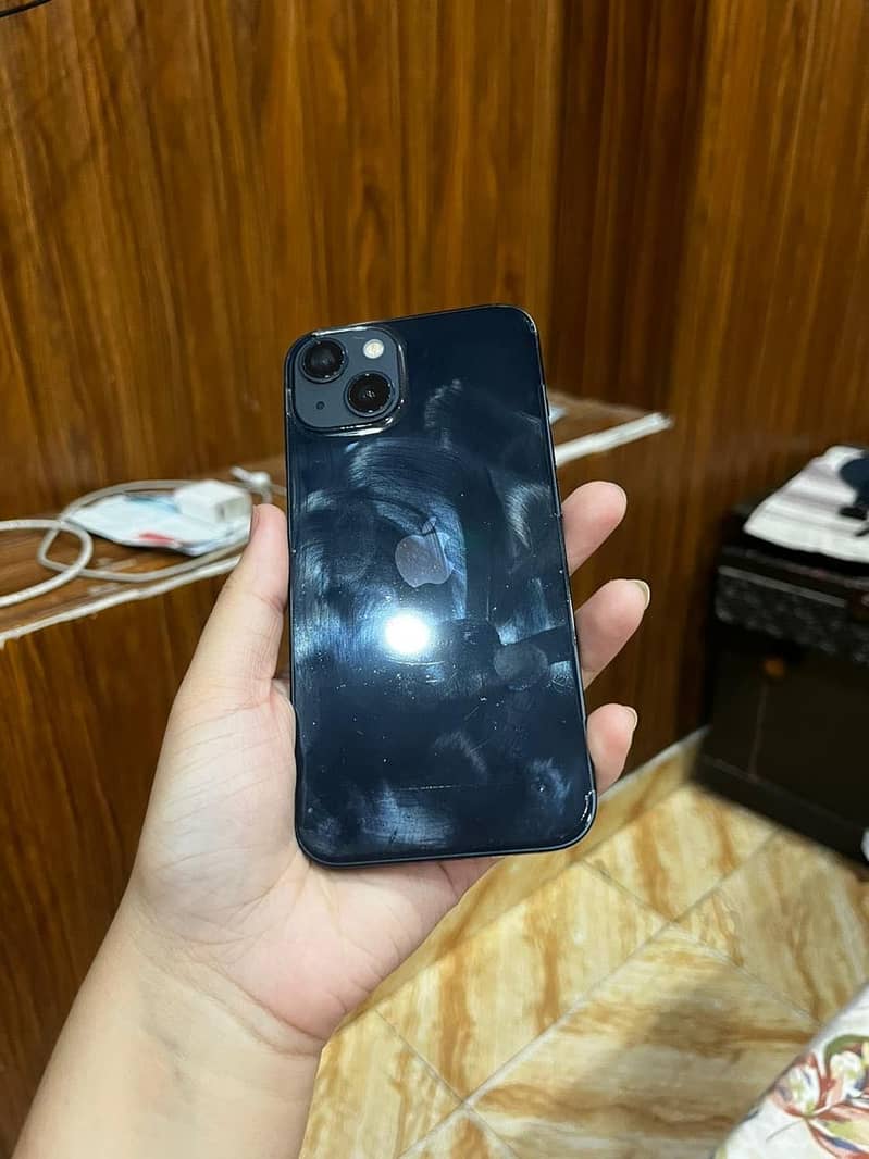 Iphone 13 4