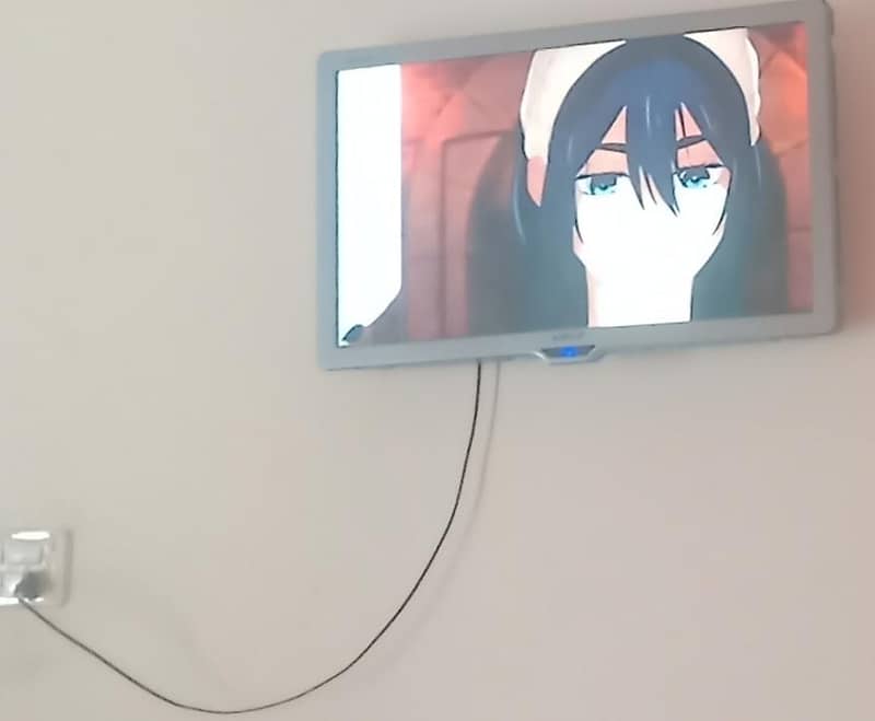 led android 24" 0
