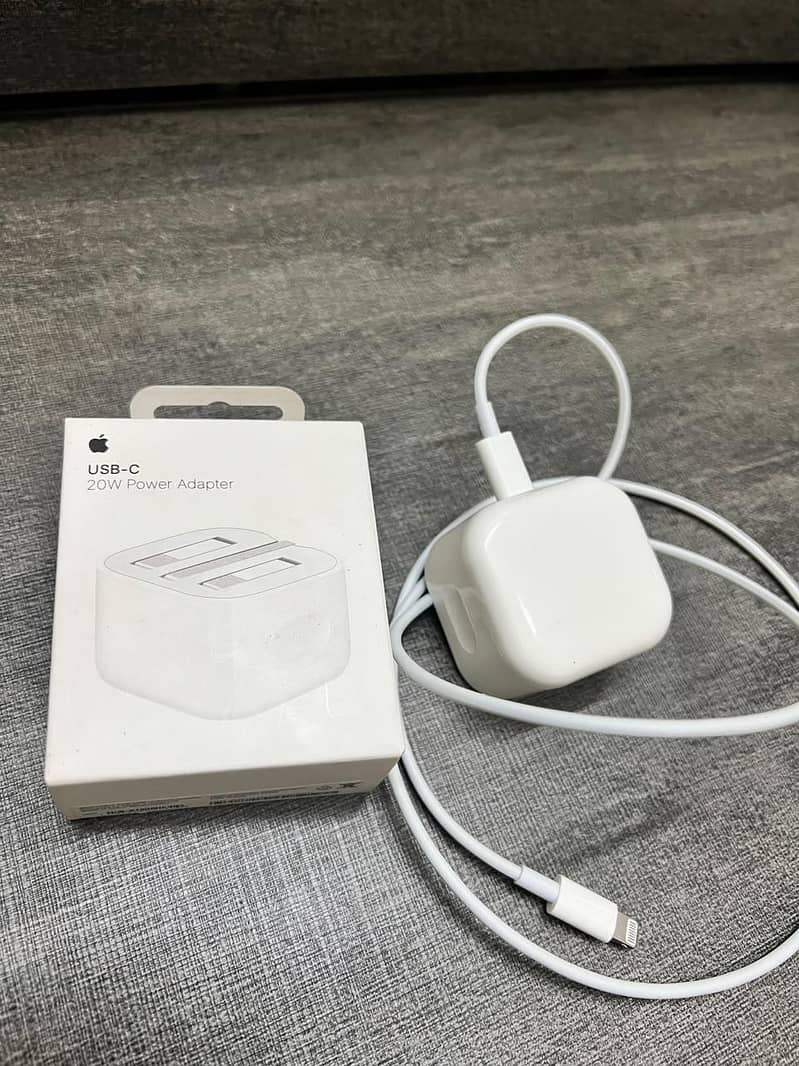 IPHONE ADAPTER CABLE IMPORTED 0