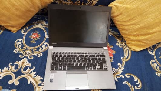 i5 generation 4/128 SSD Ram laptop urgent sale
